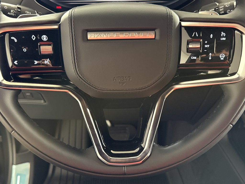New 2027 Land Rover Range Rover Sport SE AWD/4WD image 23