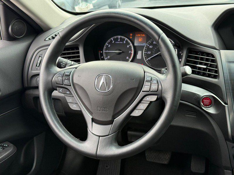 Used 2014 Acura ILX FWD image 12