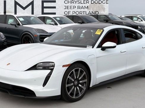 Used 2021 Porsche Taycan image 1