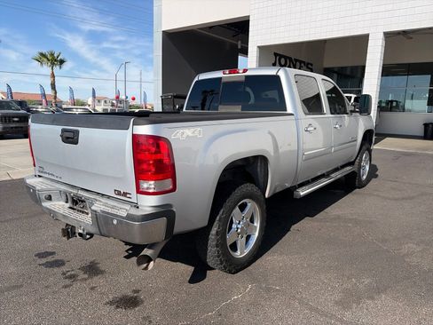 Used 2013 GMC Sierra 2500 SLE w/ HD SLE Premium Package AWD/4WD image 6