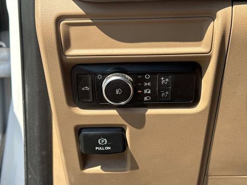 Used 2023 Ford F150 XLT image 16