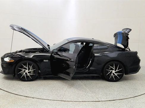 Used 2020 Ford Mustang GT image 8