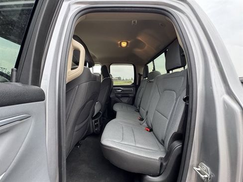 Used 2020 RAM 1500 Big Horn AWD/4WD image 11