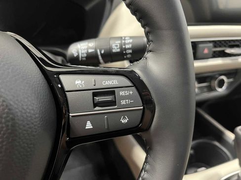 New 2026 Honda HR-V EX-L image 18