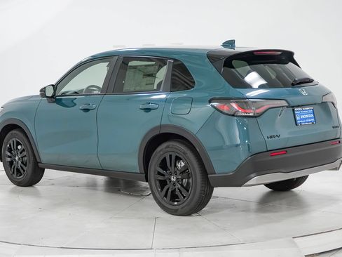 New 2027 Honda HR-V Sport image 6