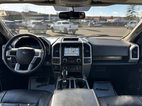 Used 2018 Ford F150 Lariat w/ Equipment Group 501A Mid image 5