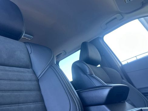 New 2026 Nissan Rogue SL AWD/4WD image 18