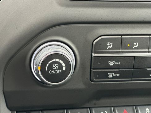 Used 2025 Chevrolet Silverado 1500 Custom w/ Rally Edition image 29