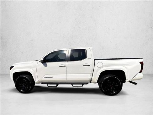 Used 2024 Toyota Tacoma SR5 w/ SR5 Upgrade Package RWD image 6