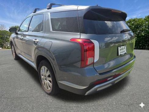 Used 2023 Hyundai Palisade SEL AWD/4WD image 6