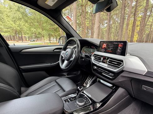 Used 2023 BMW X3 sDrive30i w/ M Sport Package RWD image 18