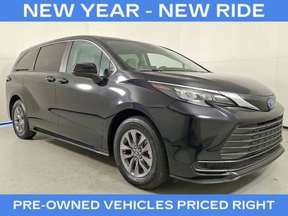 Certified 2024 Toyota Sienna LE