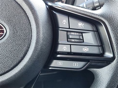 Certified 2025 Subaru Crosstrek 2.0i Premium image 30