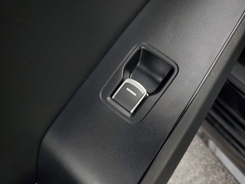 Used 2025 Honda Civic Sport image 14