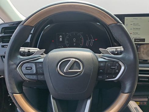 Used 2024 Lexus RX 350 Premium w/ Cold Area Package AWD/4WD image 20