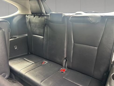 Used 2026 Toyota Highlander XLE AWD/4WD image 16
