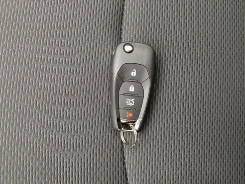 Used 2018 Chevrolet Cruze LT FWD image 32