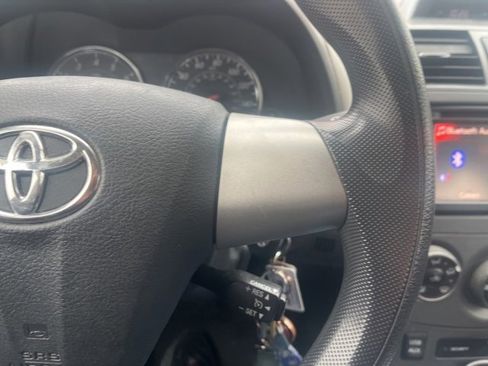 Used 2013 Toyota Corolla S image 11