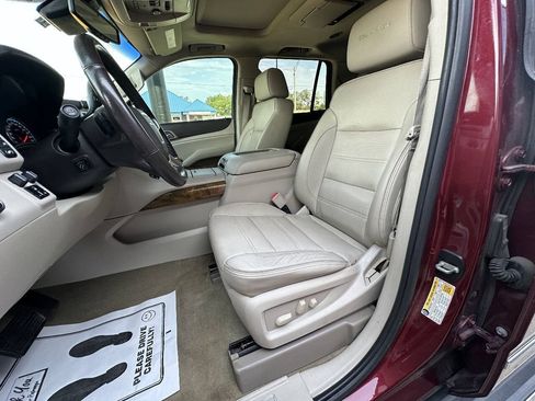 Used 2017 GMC Yukon Denali w/ Open Road Package RWD image 17