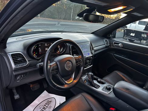 Used 2020 Jeep Grand Cherokee Limited X image 20