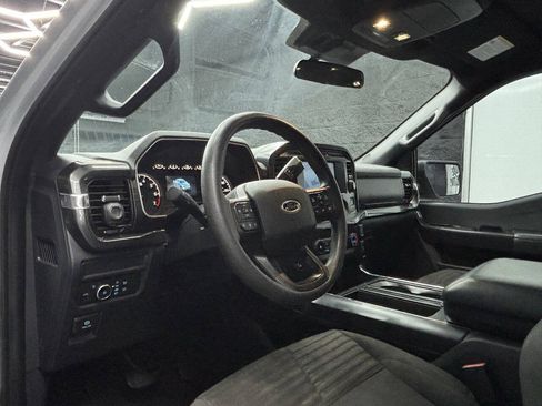 Used 2021 Ford F150 XL w/ STX Appearance Package RWD image 18