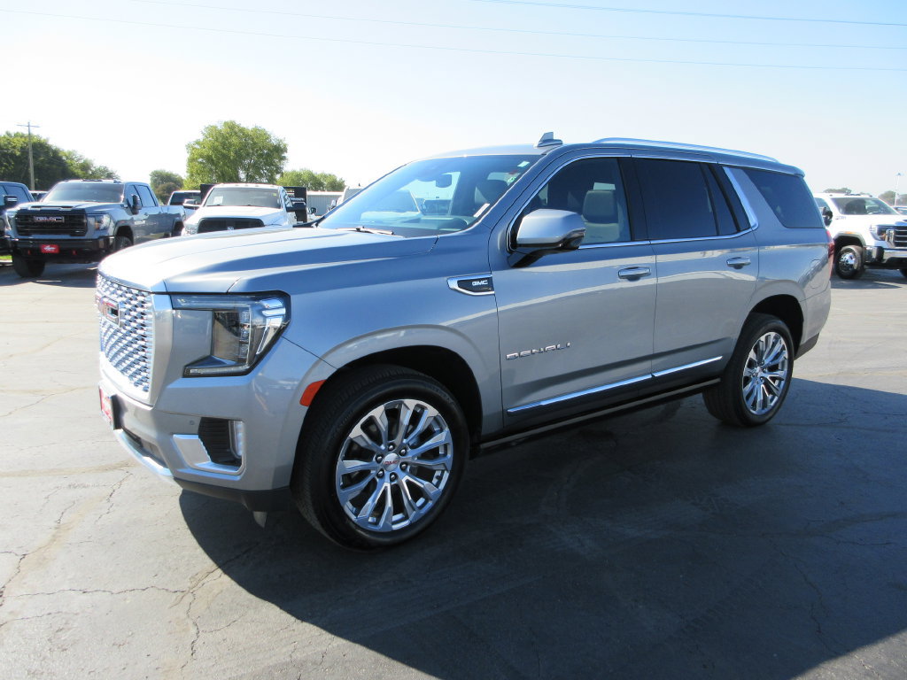 Certified 2024 GMC Yukon Denali AWD/4WD image 11