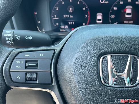 Used 2026 Honda Accord LX image 22