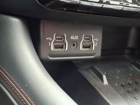 Used 2025 Dodge Durango GT image 16