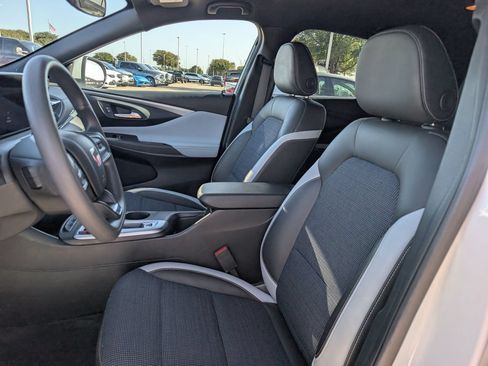 Used 2026 Buick Envista Preferred FWD image 24