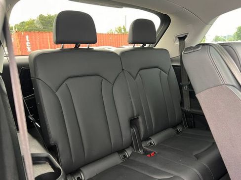 Used 2022 Audi Q7 2.0T Premium AWD/4WD image 28