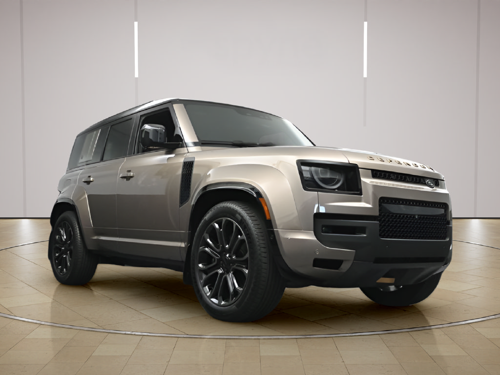 New 2026 Land Rover Defender 110 AWD/4WD image 28