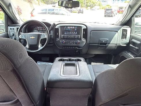 Used 2019 Chevrolet Silverado 2500 LT AWD/4WD image 24