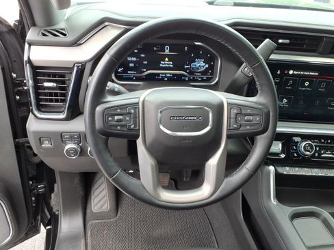 Used 2024 GMC Sierra 2500 Denali w/ Denali Reserve Package AWD/4WD image 8