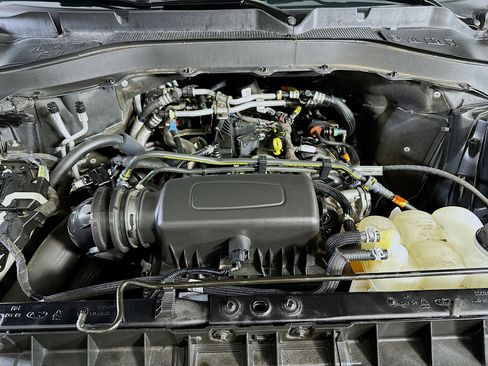 Used 2022 Ford Explorer XLT w/ Equipment Group 202A image 36