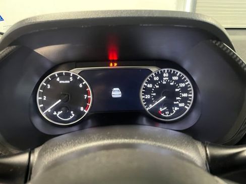 Used 2021 Nissan Sentra SV FWD image 27