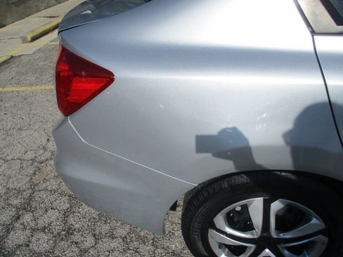 Used 2012 Honda Civic LX image 19