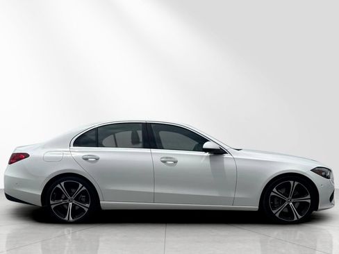 Used 2025 Mercedes-Benz C 300 Sedan image 3