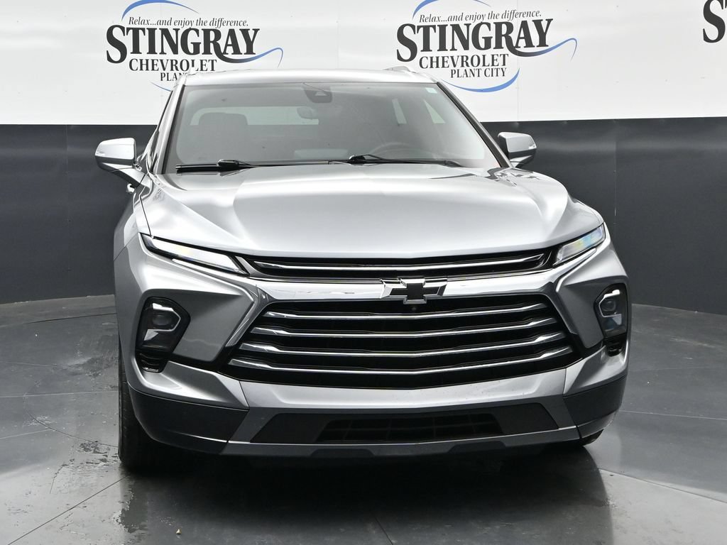Certified 2024 Chevrolet Blazer Premier w/ Driver Confidence II Package FWD image 2