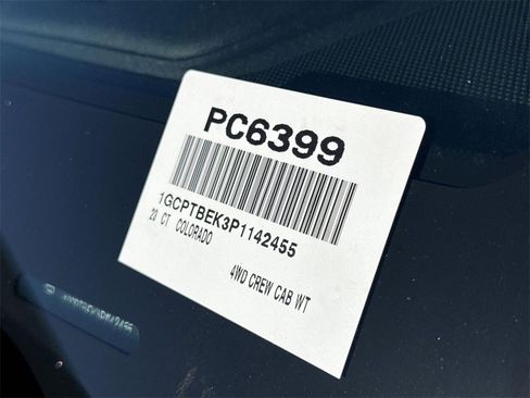 Used 2023 Chevrolet Colorado W/T w/ Advanced Trailering Package image 32