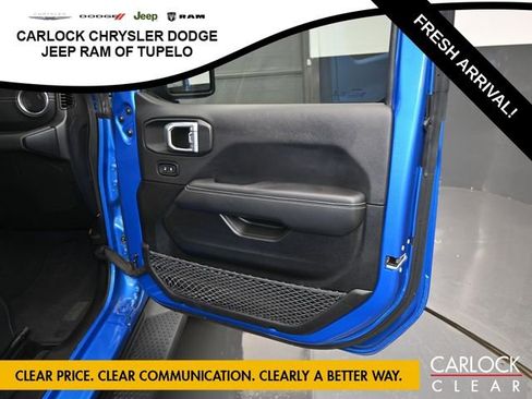 Used 2022 Jeep Wrangler Sahara image 38