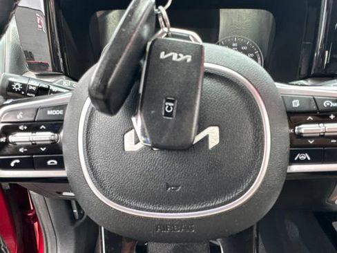 Used 2022 Kia Sorento SX AWD/4WD image 46
