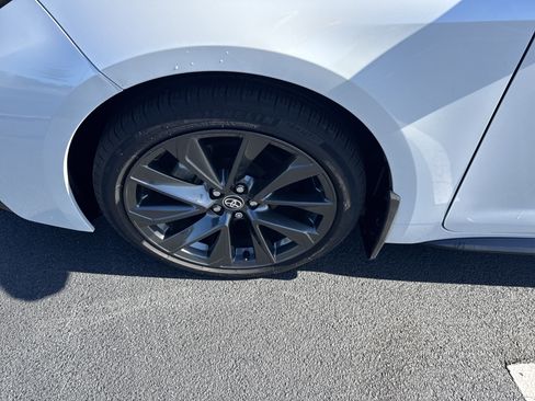 Used 2024 Toyota Corolla SE image 9