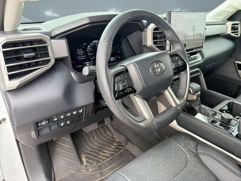 Used 2024 Toyota Tundra Limited image 4