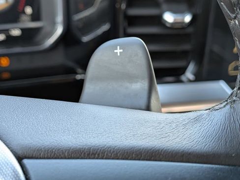 Used 2022 GMC Sierra 1500 SLT w/ SLT Premium Plus Package image 32