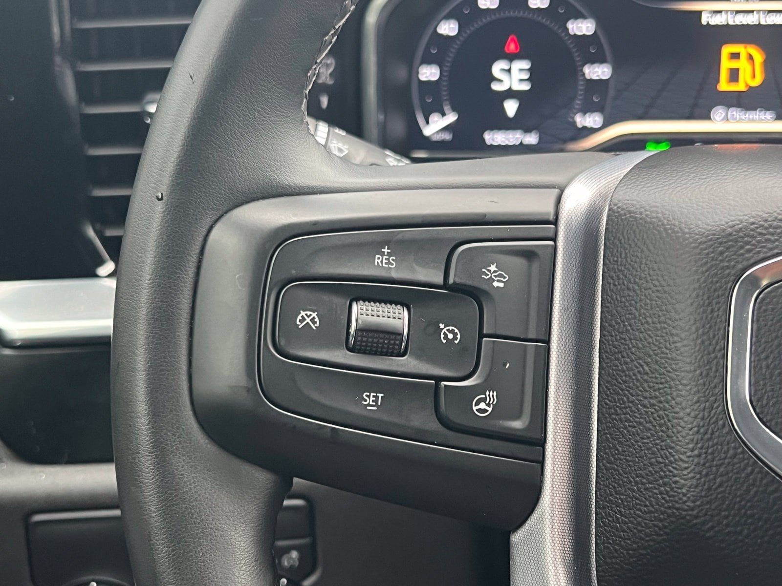 Used 2023 GMC Sierra 1500 Elevation RWD image 28