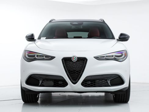 New 2026 Alfa Romeo Stelvio Sprint w/ Convenience Package AWD/4WD image 8