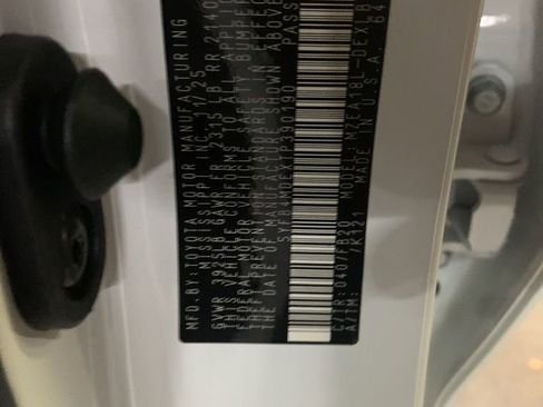 New 2026 Toyota Corolla LE image 32