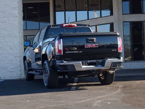 Used 2020 GMC Canyon SLE w/ Elevation Edition image 4