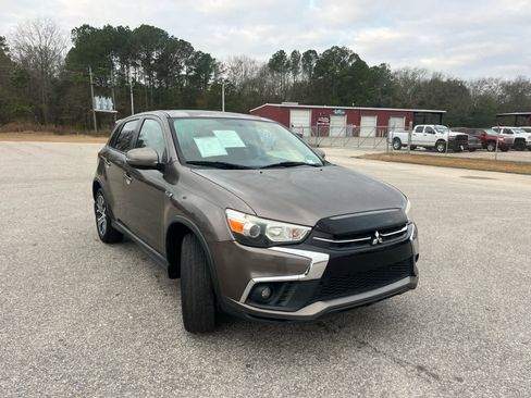 Used 2018 Mitsubishi Outlander Sport ES image 12