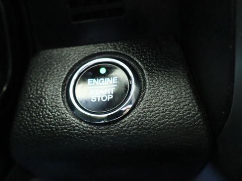 Used 2021 Ford F250 Platinum w/ FX4 Off-Road Package image 25